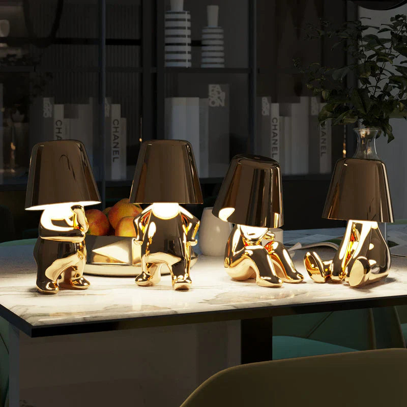 Velluto | Skulpturale Tischlampe im Figuren-Design